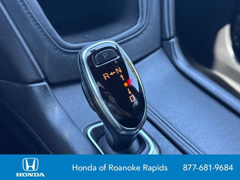 Used 2017 Cadillac XT5 Luxury w/ Driver Awareness Package FWD image 32