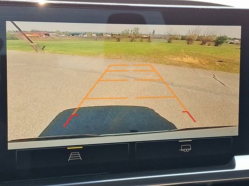 Used 2022 Chevrolet Silverado 1500 LT image 16