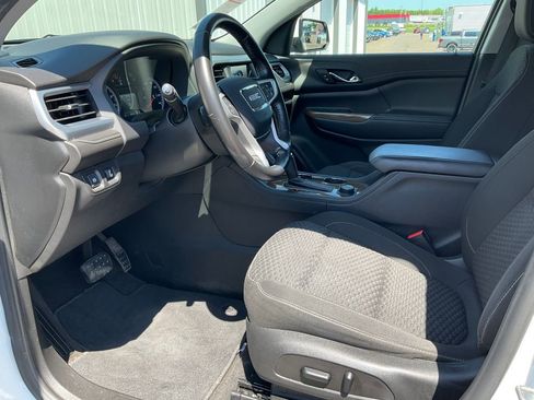 Used 2019 GMC Acadia SLE AWD/4WD image 2