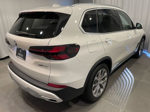 New 2026 BMW X5 xDrive40i image 6