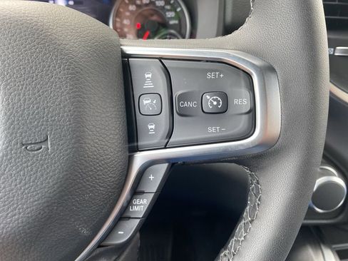New 2026 RAM 1500 4x4 Crew Cab image 26