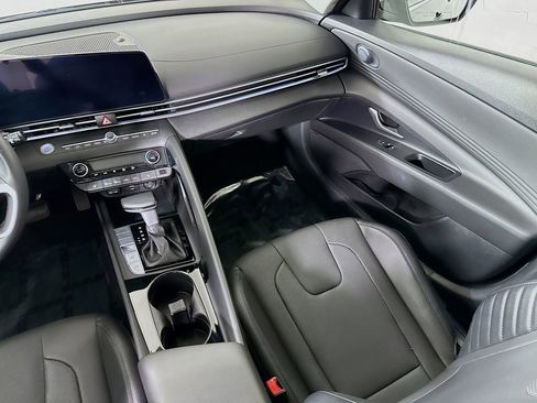 Certified 2023 Hyundai Elantra Limited image 27