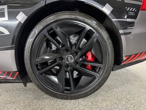 Used 2023 Audi RS e-tron GT image 17