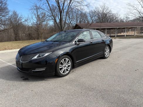 Used 2014 Lincoln MKZ Hybrid w/ Equipment Group 202A Reserve image 2