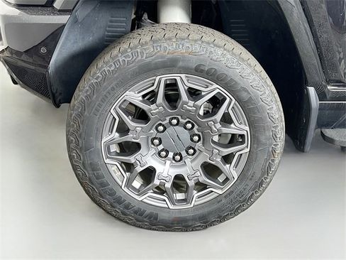 Used 2023 GMC Hummer EV Edition 1 image 11