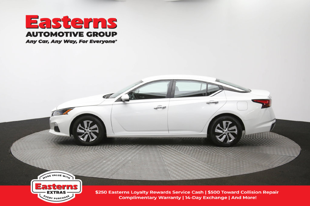 Used 2022 Nissan Altima 2.5 S FWD image 59