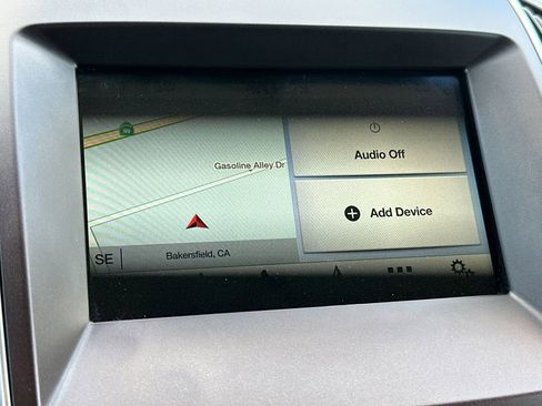 Used 2017 Ford Edge Titanium w/ Equipment Group 301A FWD image 17