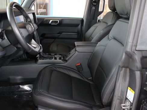 Used 2025 Ford Bronco Big Bend image 22