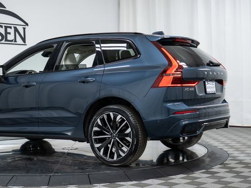 New 2026 Volvo XC60 B5 Ultra w/ Protection Package Premier image 29
