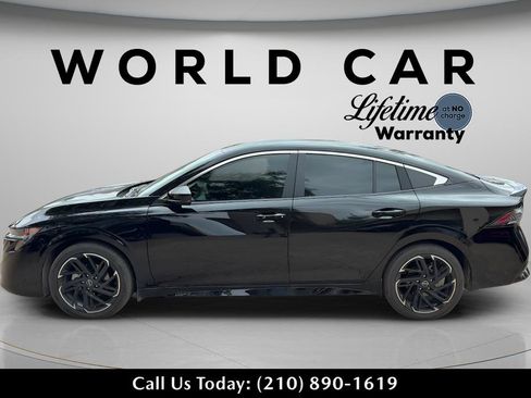 Used 2026 Nissan Sentra SR w/ Floor Mat Package FWD image 4