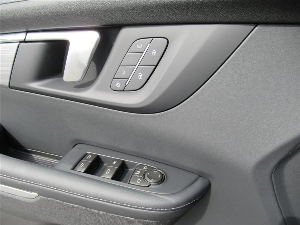 New 2026 Buick Enclave Preferred w/ Power Package FWD image 19