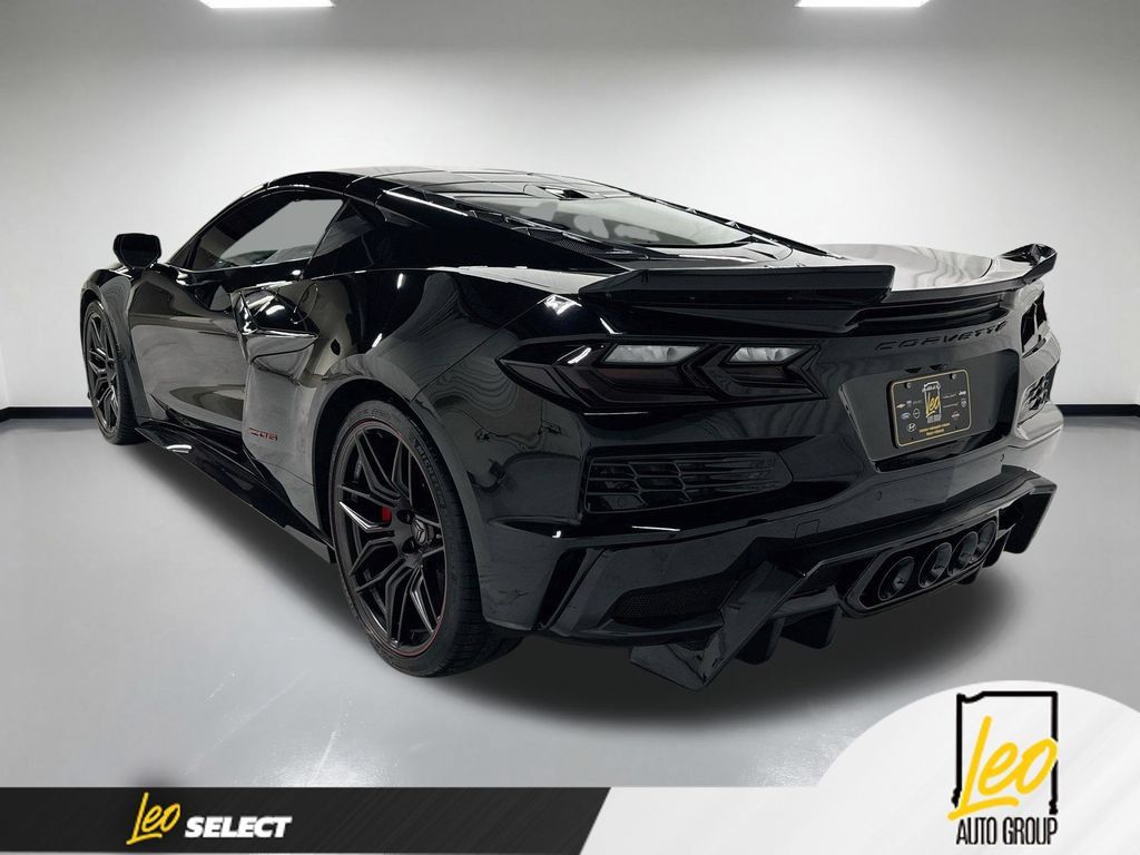 Used 2024 Chevrolet Corvette Z06 w/ Battery Protection Package RWD image 10