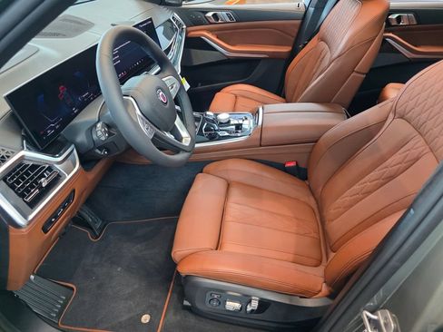 New 2026 BMW ALPINA XB7 AWD/4WD image 7