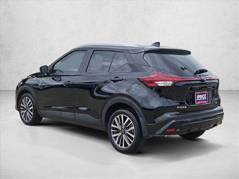 Used 2024 Nissan Kicks SV FWD image 8