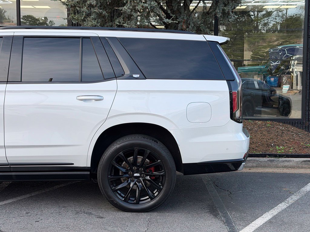 Used 2021 Cadillac Escalade Premium Luxury Platinum w/ LPO, Radiant Package AWD/4WD image 11