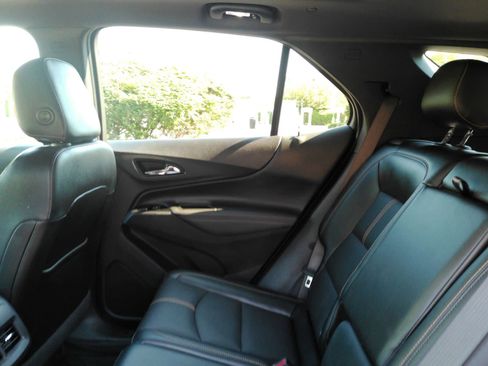 Certified 2024 Chevrolet Equinox Premier AWD/4WD image 12