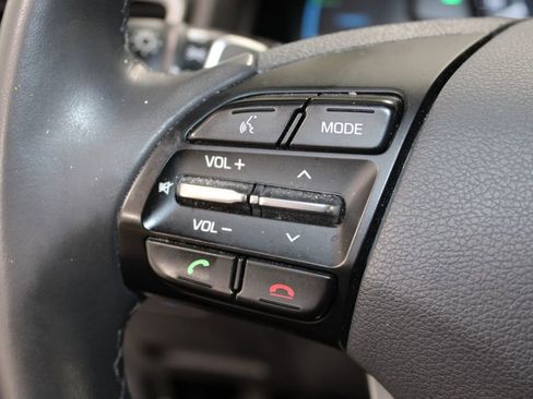 Used 2019 Hyundai Ioniq SEL image 21