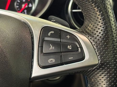 Used 2017 Mercedes-Benz SLC 300 image 30