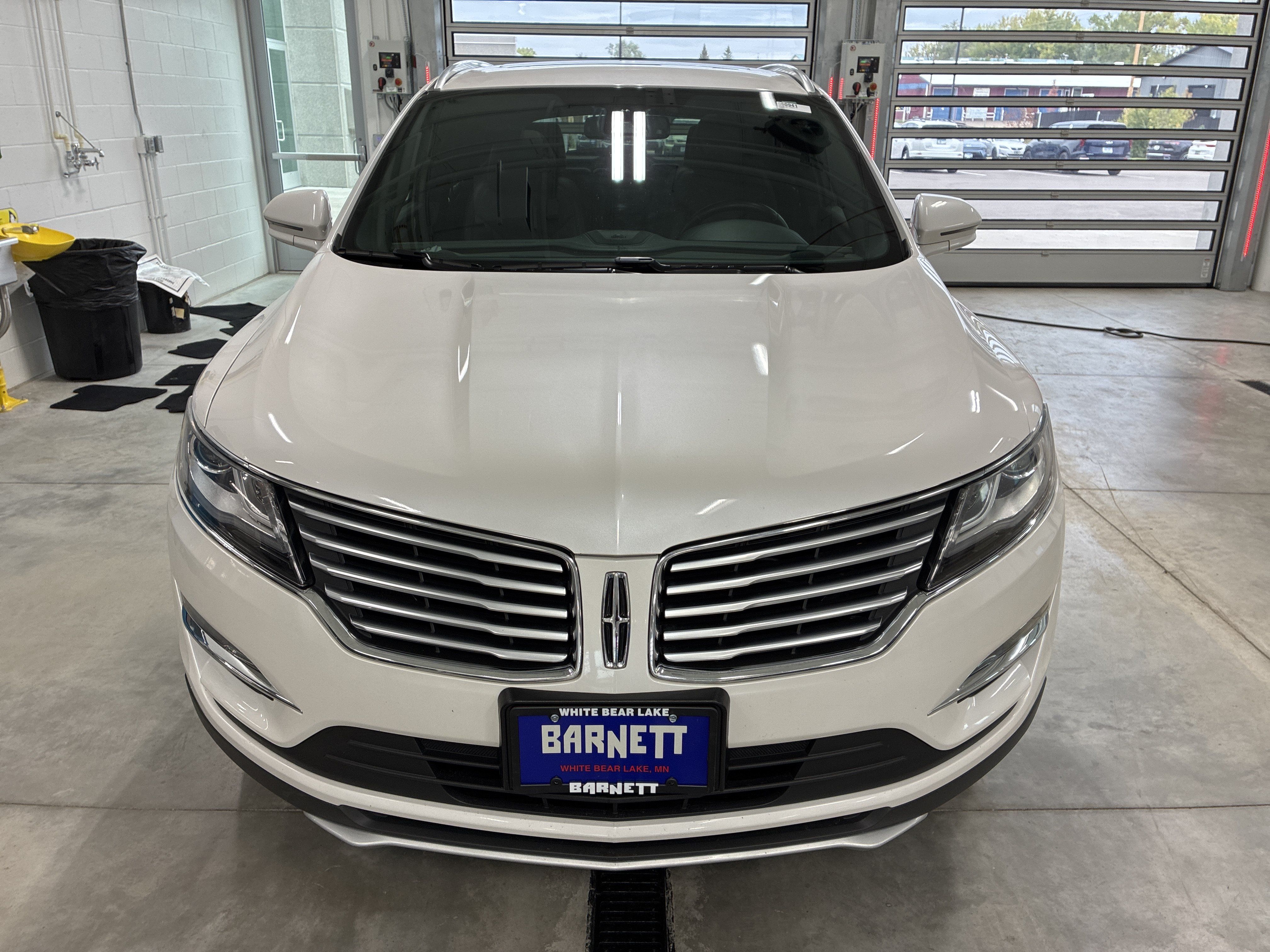 Used 2017 Lincoln MKC Select w/ Select Plus Package FWD image 6