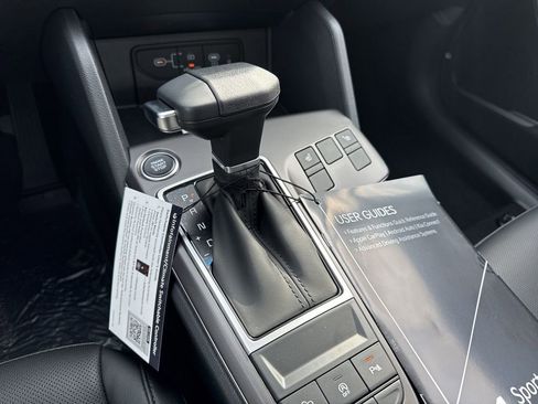New 2026 Kia Sportage EX image 19