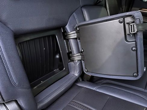 Used 2022 Chevrolet Silverado 1500 High Country w/ High Country Premium Package image 54