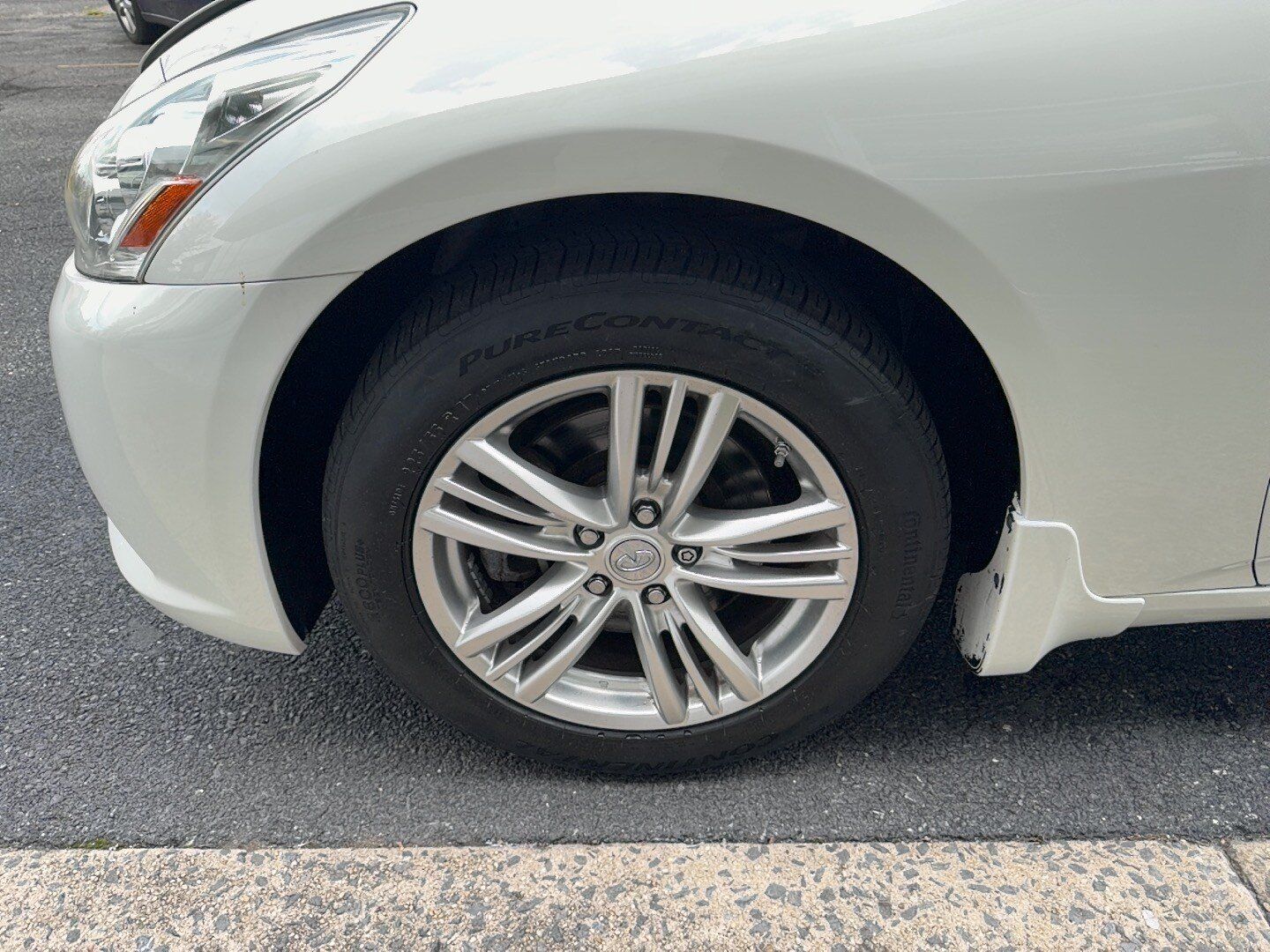 Used 2013 INFINITI G37 x Sedan w/ Premium Pkg AWD/4WD image 30