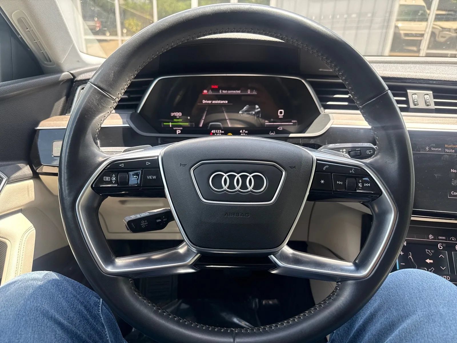 Used 2021 Audi e-tron Premium w/ Convenience Plus Package AWD/4WD image 17