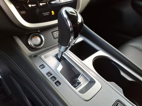 Certified 2024 Nissan Murano SV image 16