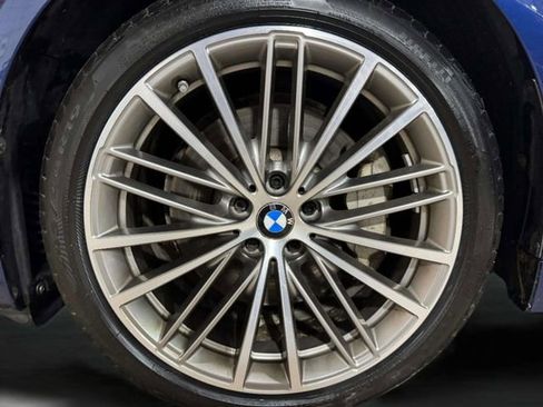 Used 2019 BMW 530i xDrive AWD/4WD image 32