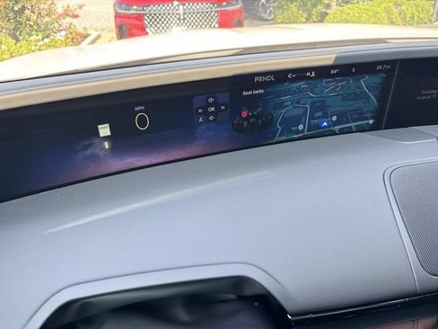 New 2026 Lincoln Nautilus Reserve AWD/4WD image 35