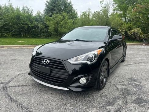 Used 2015 Hyundai Veloster Turbo w/ Option Group 04 FWD image 7