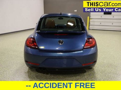 Used 2017 Volkswagen Beetle 1.8T Classic image 4