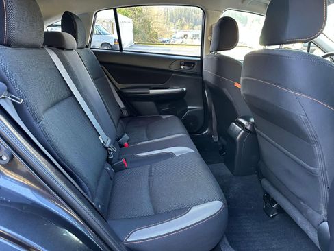 Used 2016 Subaru Crosstrek 2.0i Premium image 12