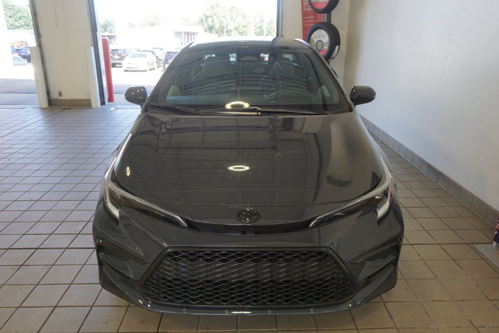 Used 2026 Toyota Corolla SE FWD image 12