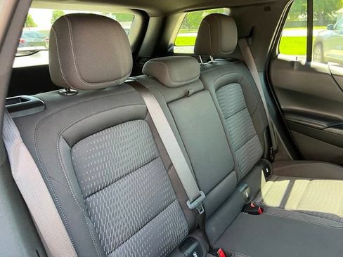 Used 2025 Chevrolet Equinox LT w/ Safety and Technology Package AWD/4WD image 14