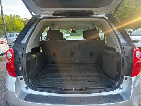 Used 2010 Chevrolet Equinox LS image 17
