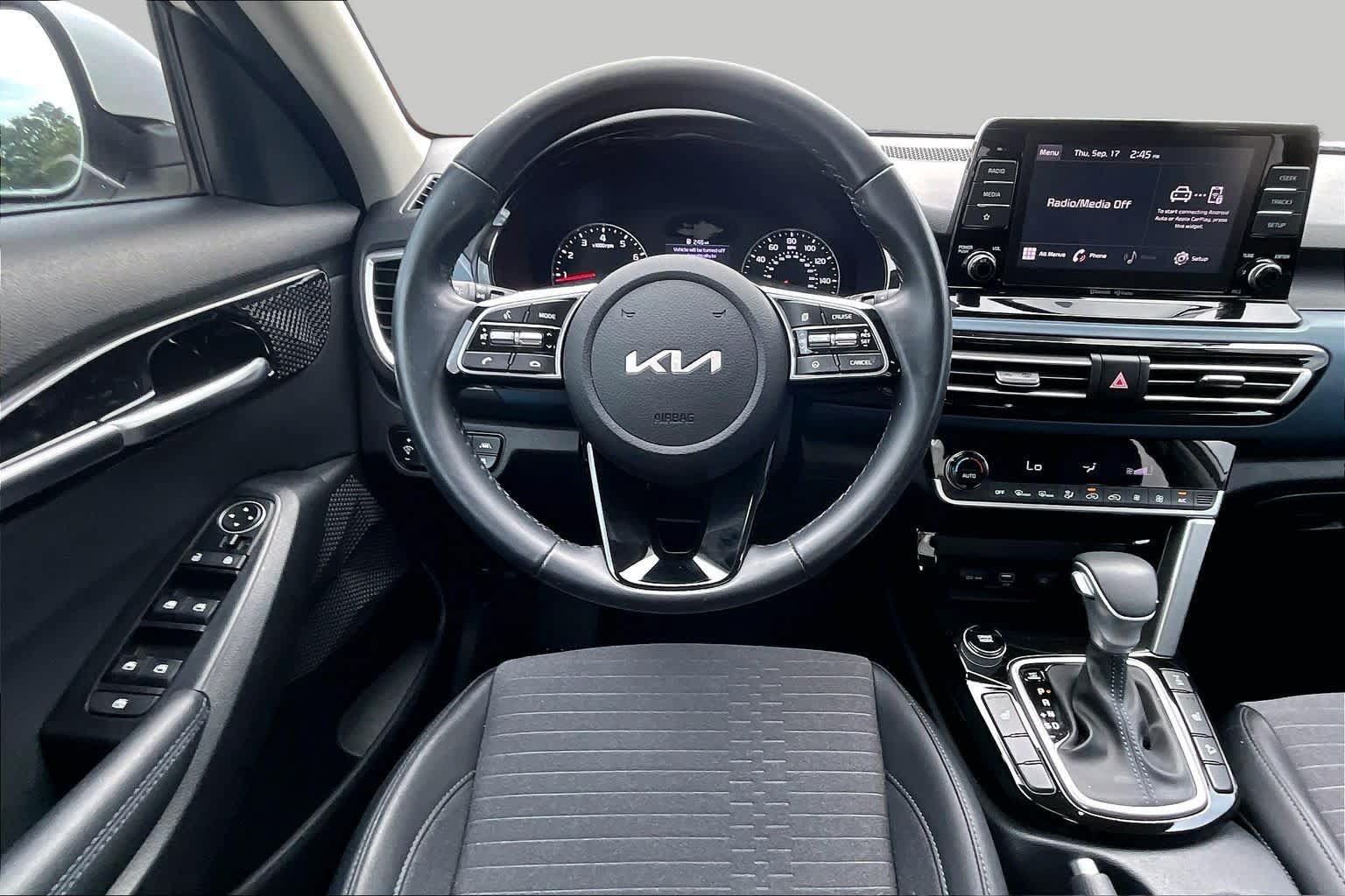 Certified 2023 Kia Seltos S AWD/4WD image 6