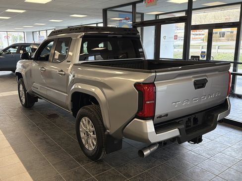 New 2025 Toyota Tacoma SR5 AWD/4WD image 4