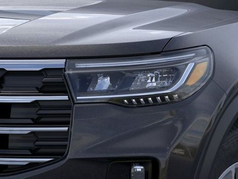 New 2026 Ford Explorer Active w/ Active Comfort Package RWD image 18
