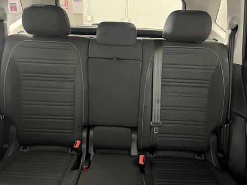 Certified 2023 Volkswagen Tiguan S image 22