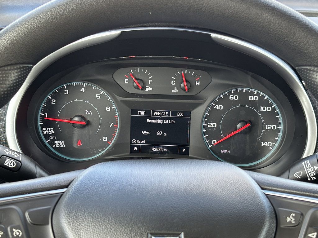 Used 2025 Chevrolet Malibu LT FWD image 24