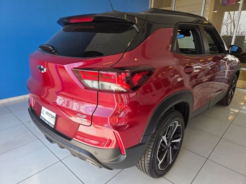 Used 2021 Chevrolet TrailBlazer RS w/ Sun and Liftgate Package image 6