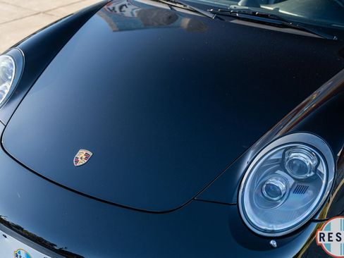 Used 2010 Porsche 911 Turbo AWD/4WD image 33