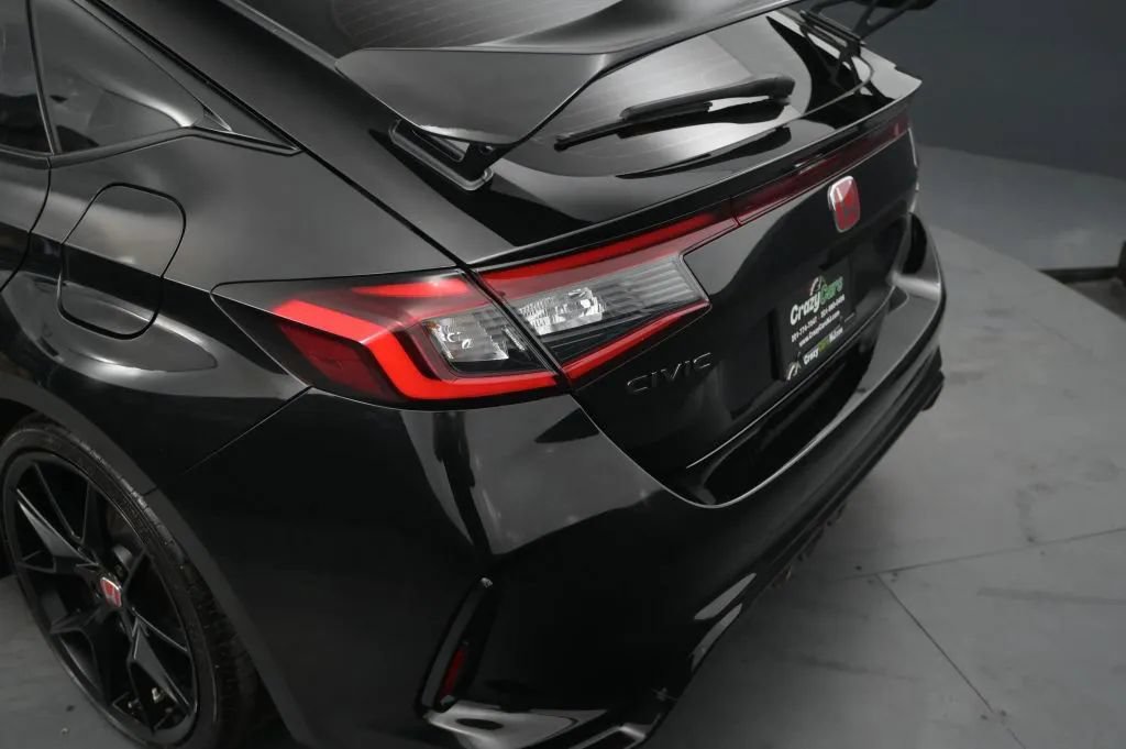 Used 2024 Honda Civic Type R image 15