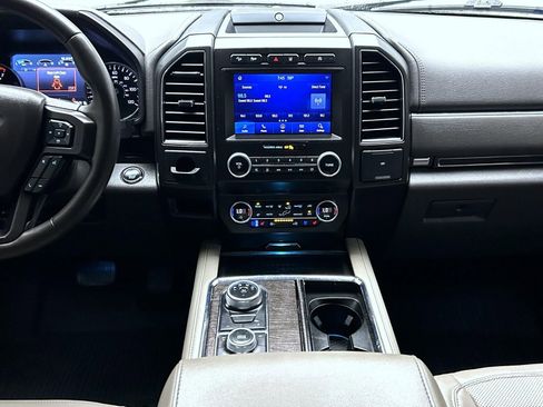Used 2021 Ford Expedition Limited AWD/4WD image 13