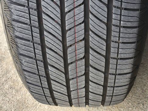 Used 2025 Lexus RX 350 Premium w/ Accessory Package (Z1) image 11