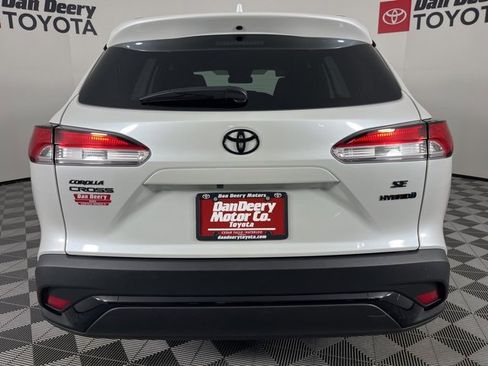 Certified 2024 Toyota Corolla Cross SE image 23