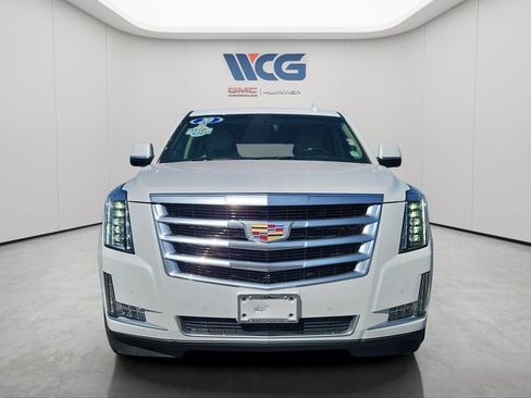 Used 2020 Cadillac Escalade Luxury AWD/4WD image 6