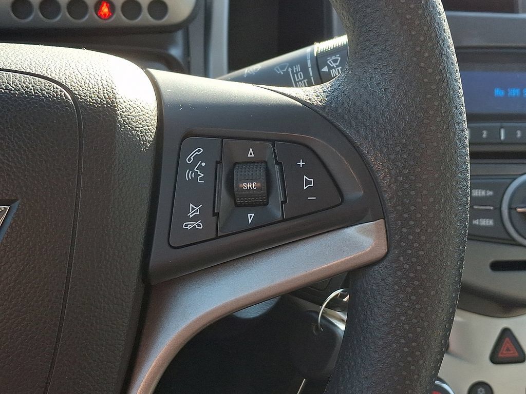 Used 2015 Chevrolet Sonic LT FWD image 22