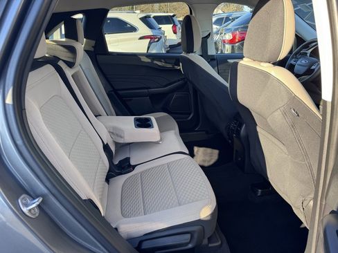 Used 2022 Ford Escape SE w/ Convenience Package image 26